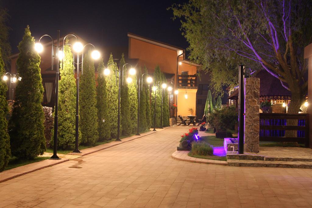 Rixo'S Guesthouse Circea Exterior foto